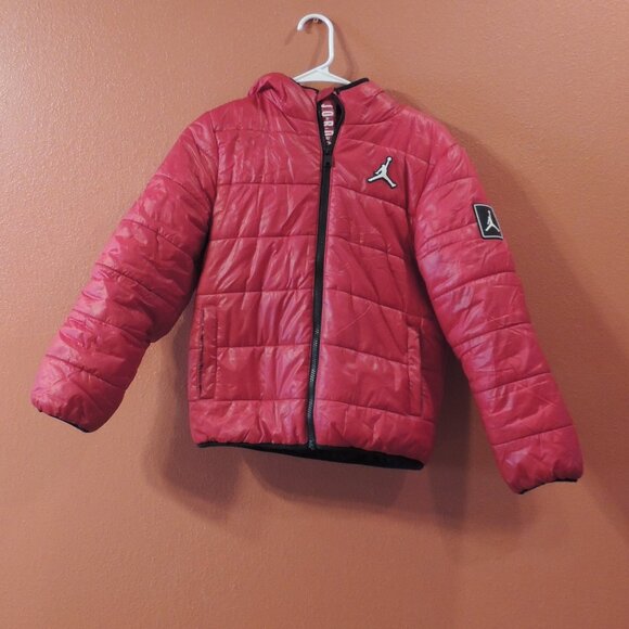 Jordan Puffer Child Medium Red Black Full Zip Pockets Hooded Coat